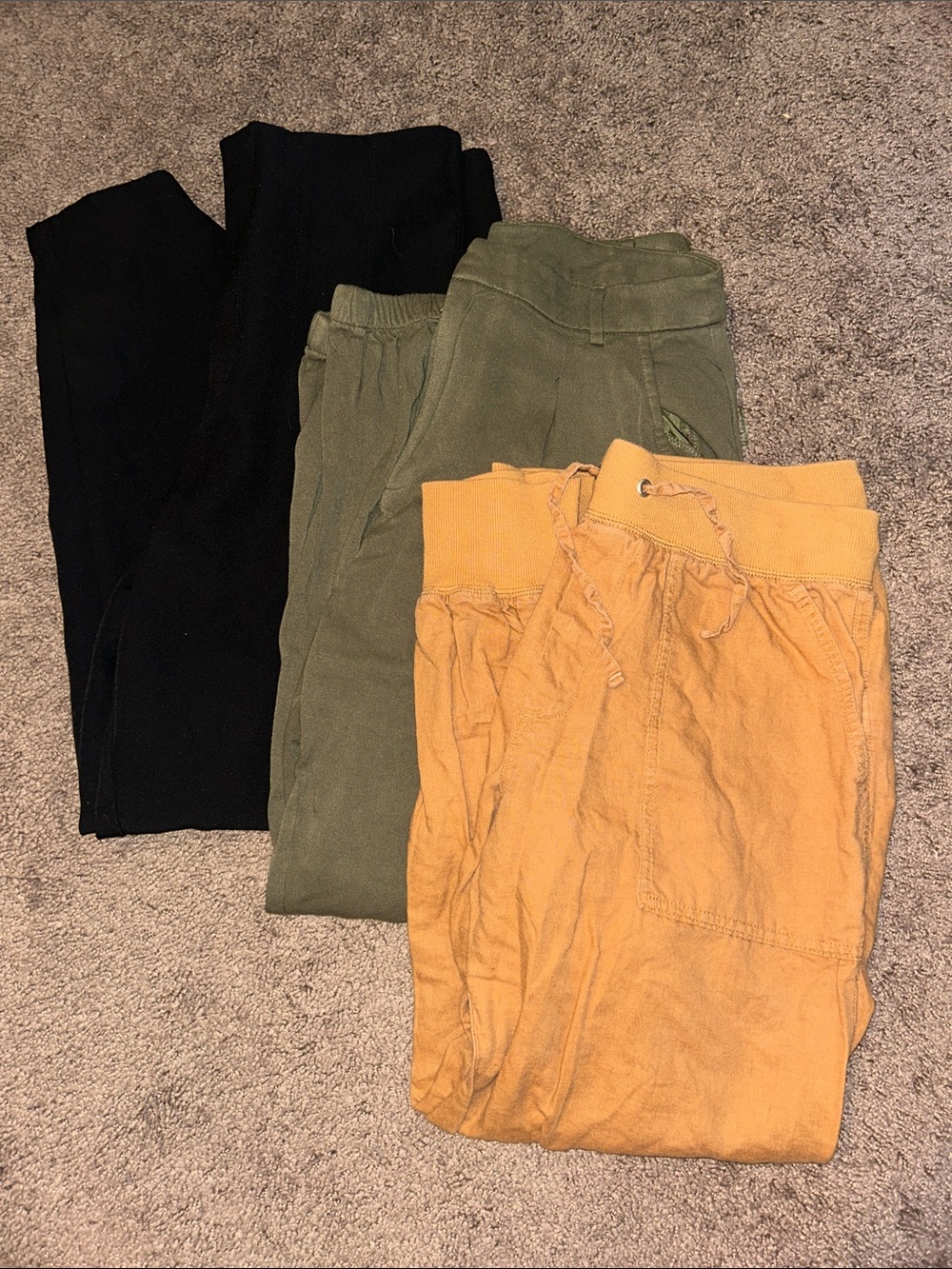Size medium dress pants trousers & joggers bundle!